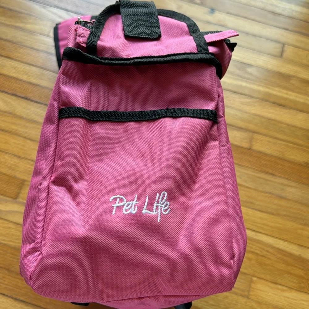 NWT Pet Life Travel carrier. Pink.